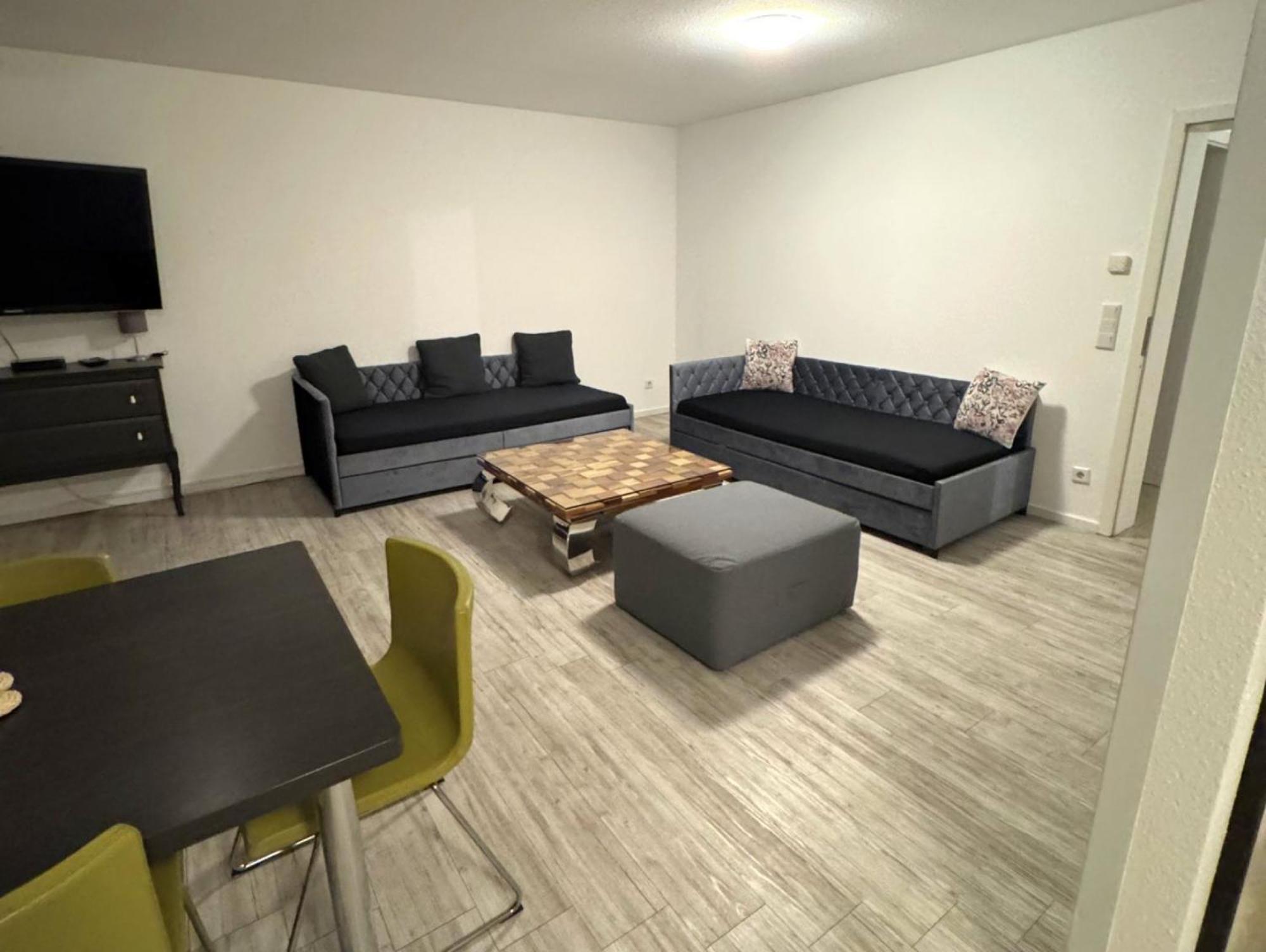 Apartment Koeln Rath Exterior foto