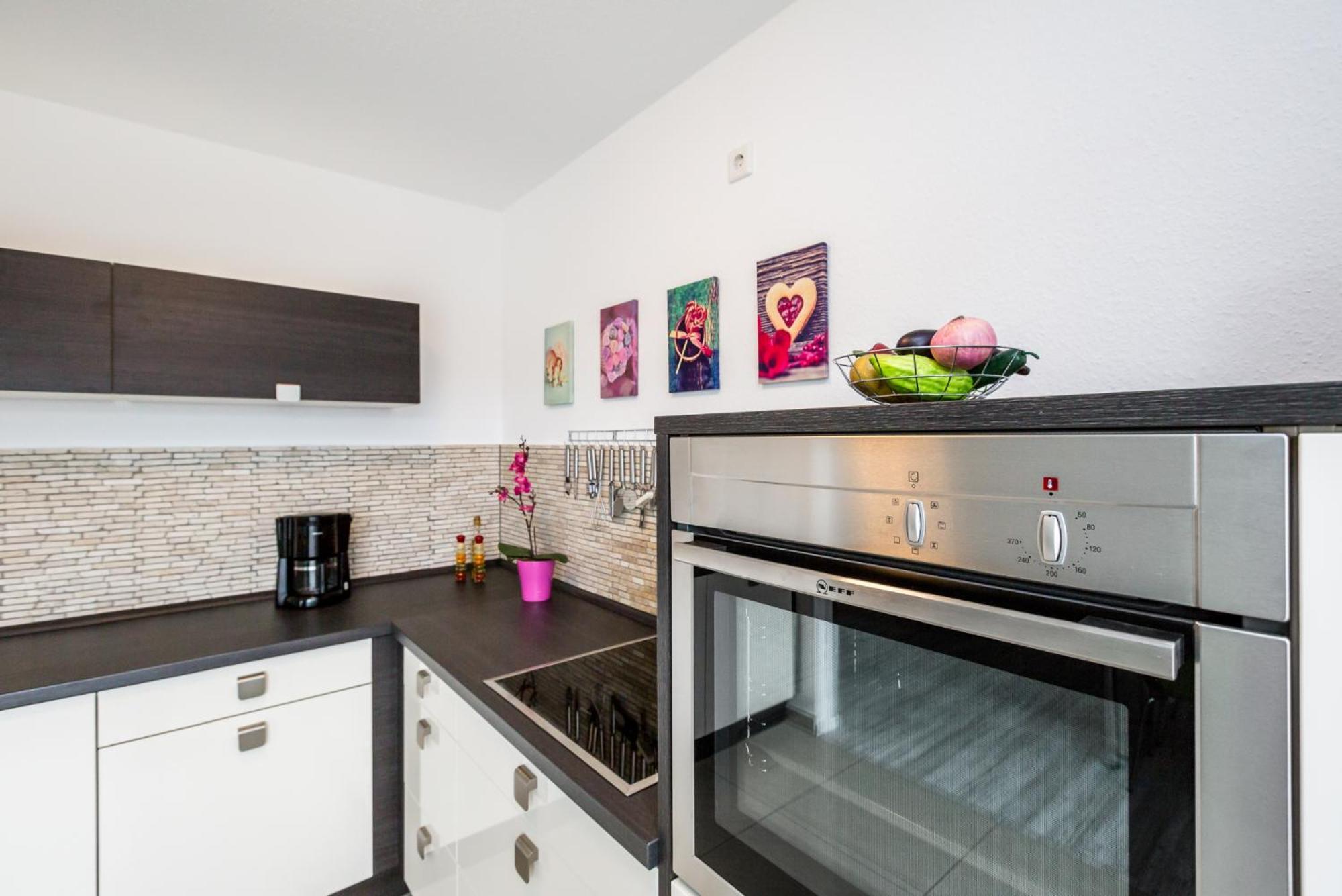 Apartment Koeln Rath Exterior foto